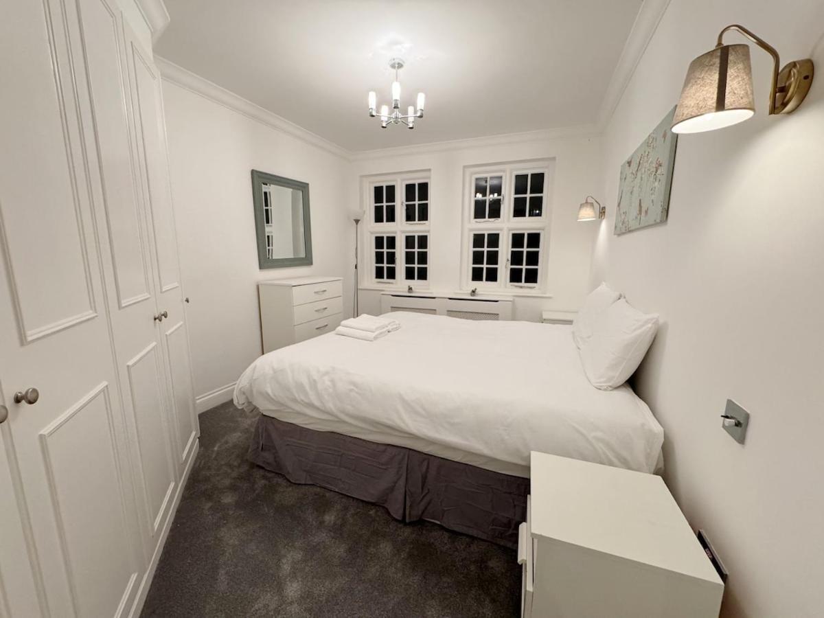 Apartment Spacious Penthouse Near Baker St *